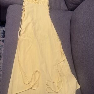 Elegant Yellow Maxi Dress